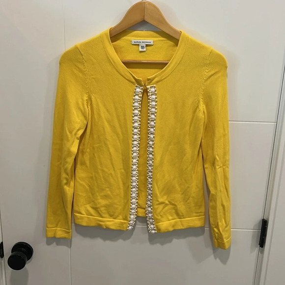 🇺🇸 Banana republic yellow beaded cardigan size small - Picture 2 of 8